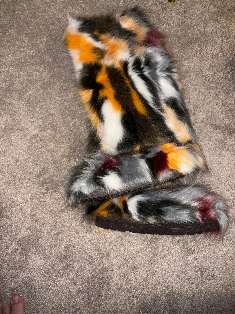 N/A bold faux